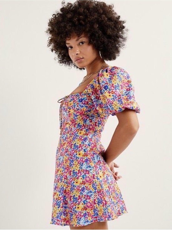 For Love And Lemons Dresses & Skirts - NWT LOVE AND LEMONS SASHA MINI FLORAL DRESS SIZE S